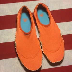 Nike acg beach shoes unisex size US 7